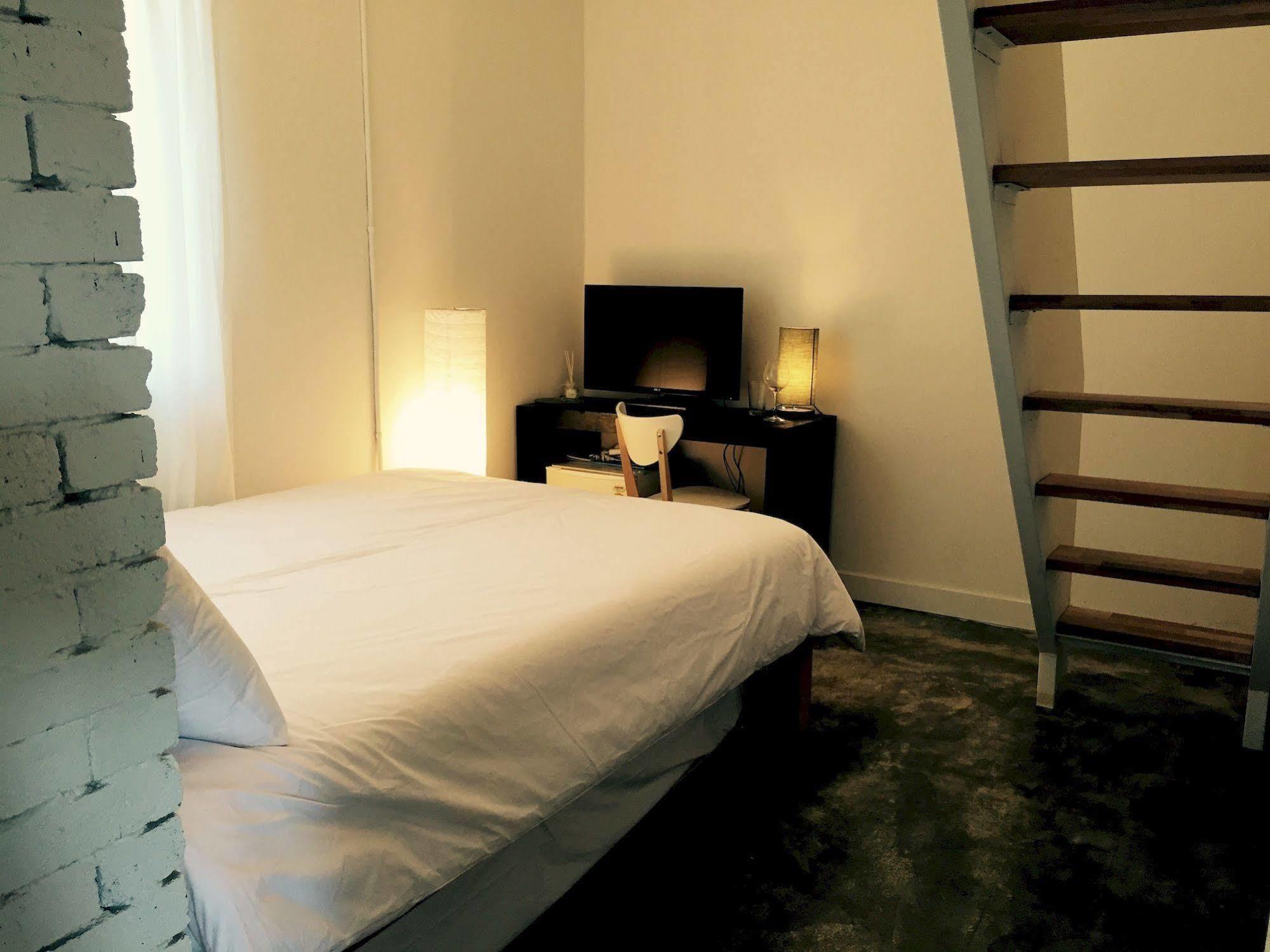 House 740 Hostel โซล ภายนอก รูปภาพ
