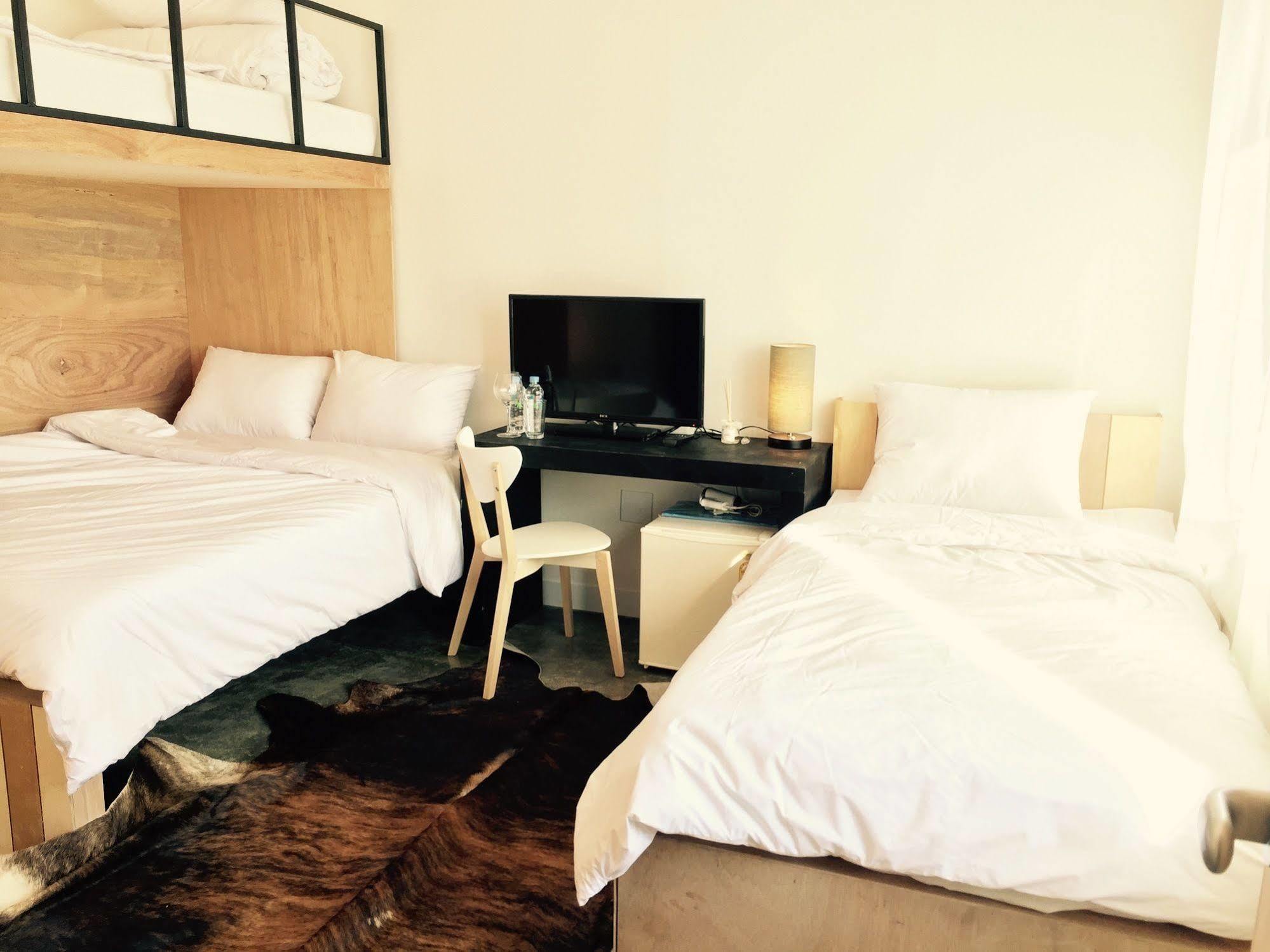 House 740 Hostel โซล ภายนอก รูปภาพ